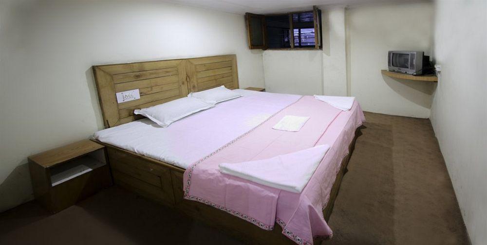 The Shivalik Hotell Manāli Exteriör bild